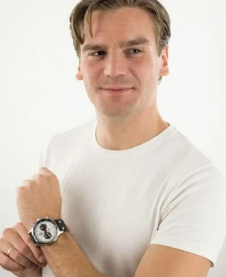 Мъжки ръчен часовник с кварцов механизъм - корпус от Стомана - Естествена кожа - цвят Бял Бял