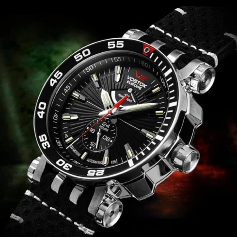 Мъжки ръчен часовник с автоматичен механизъм - корпус от Стомана - Естествена кожа - цвят Черен Черен