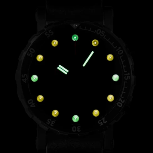 Мъжки ръчен часовник с кварцов механизъм - корпус от Стомана - Естествена кожа - цвят Черен Черен