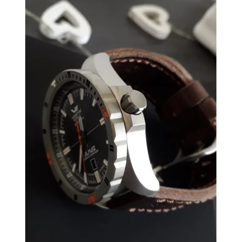 Мъжки ръчен часовник с автоматичен механизъм - корпус от Стомана - Естествена кожа - цвят Черен Червен