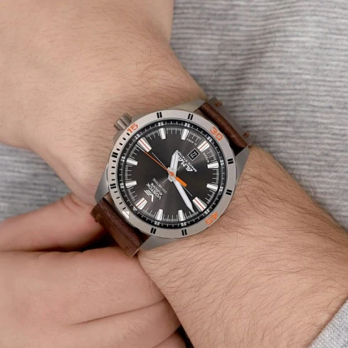 Мъжки ръчен часовник с автоматичен механизъм - корпус от Стомана - Естествена кожа - цвят Черен Червен