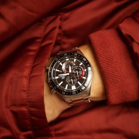 Мъжки ръчен часовник с кварцов механизъм - корпус от Стомана - Стоманена верижка - цвят Черен Сив