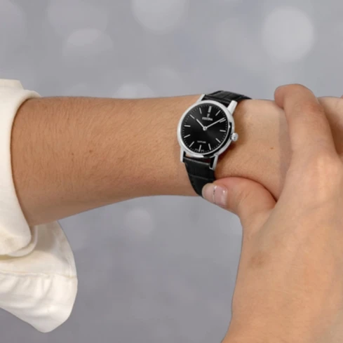 Дамски ръчен часовник с кварцов механизъм - корпус от Стомана - Естествена кожа - цвят Черен Черен