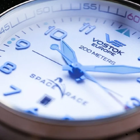 Мъжки ръчен часовник с автоматичен механизъм - корпус от Стомана - Естествена кожа - цвят Бял Кафяв