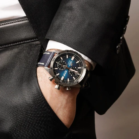 Мъжки ръчен часовник с кварцов механизъм - корпус от Стомана - Естествена кожа - цвят Син Бял