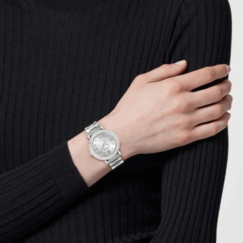 Дамски ръчен часовник с кварцов механизъм - корпус от Стомана - Стоманена верижка - цвят Бял Сив