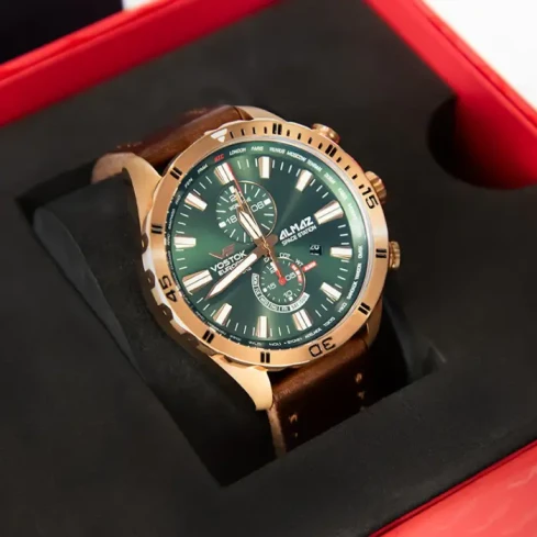 Мъжки ръчен часовник с кварцов механизъм - корпус от Стомана - Естествена кожа - цвят Зелен Син