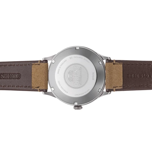 Мъжки ръчен часовник с кварцов механизъм - корпус от Стомана - Синтетична кожа - цвят Зелен Кафяв